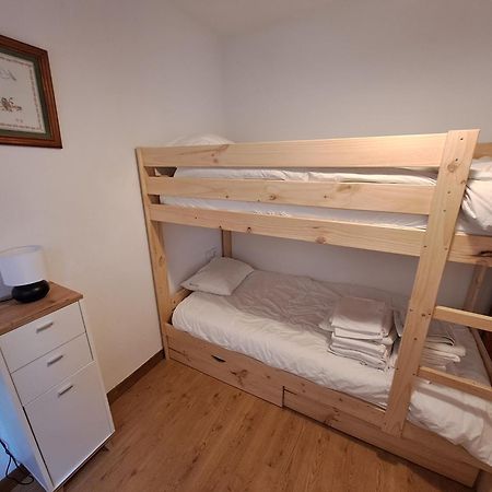 Casa Bihotz - Bonito Y Centrico Apartamento Con Garaje En Sallent Sallent de Gállego Kültér fotó