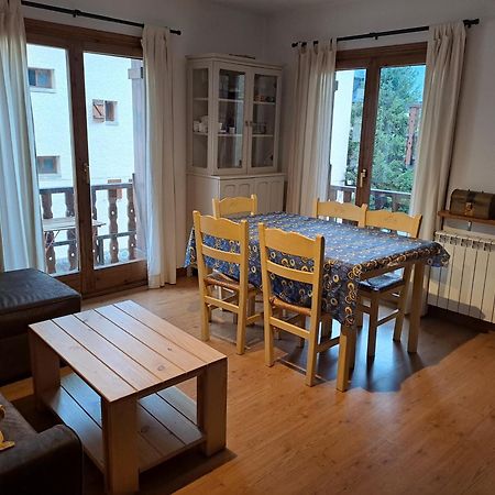 Casa Bihotz - Bonito Y Centrico Apartamento Con Garaje En Sallent Sallent de Gállego Kültér fotó