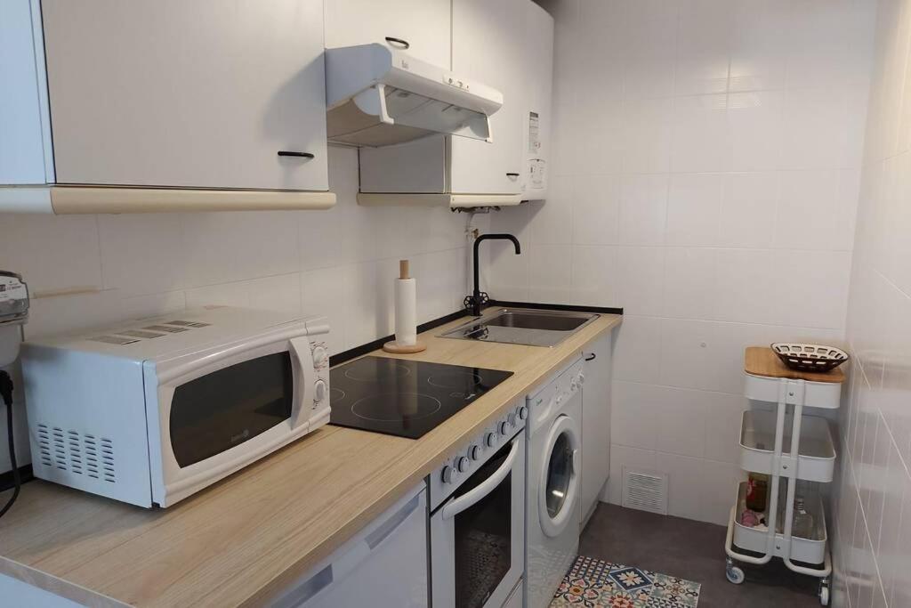 Casa Bihotz - Bonito Y Centrico Apartamento Con Garaje En Sallent Sallent de Gállego Kültér fotó