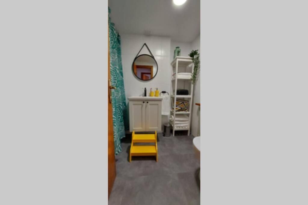 Casa Bihotz - Bonito Y Centrico Apartamento Con Garaje En Sallent Sallent de Gállego Kültér fotó