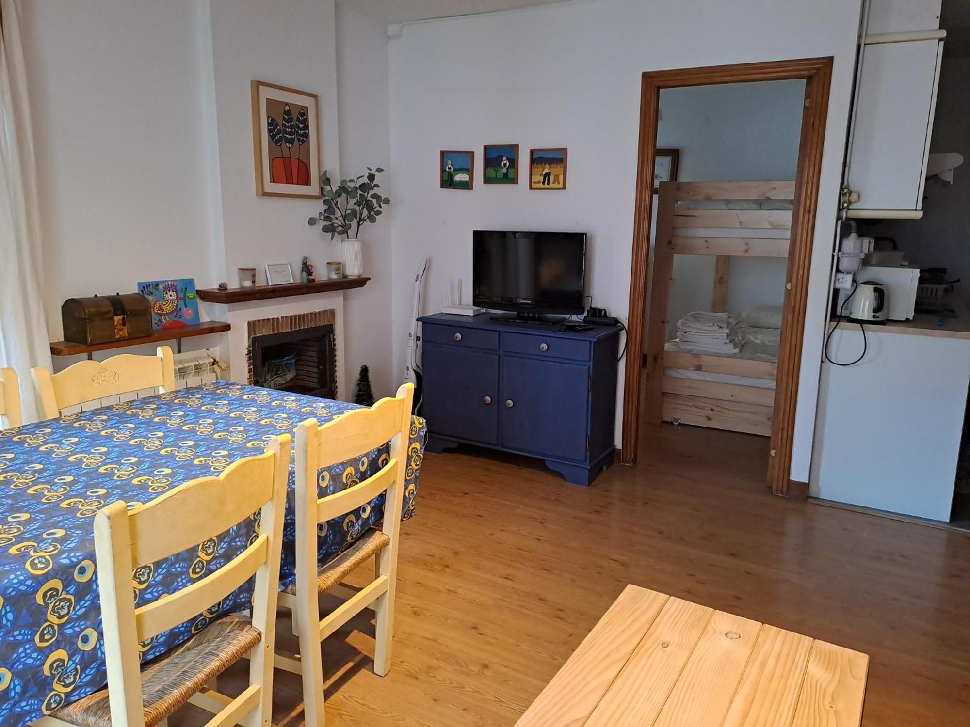Casa Bihotz - Bonito Y Centrico Apartamento Con Garaje En Sallent Sallent de Gállego Kültér fotó